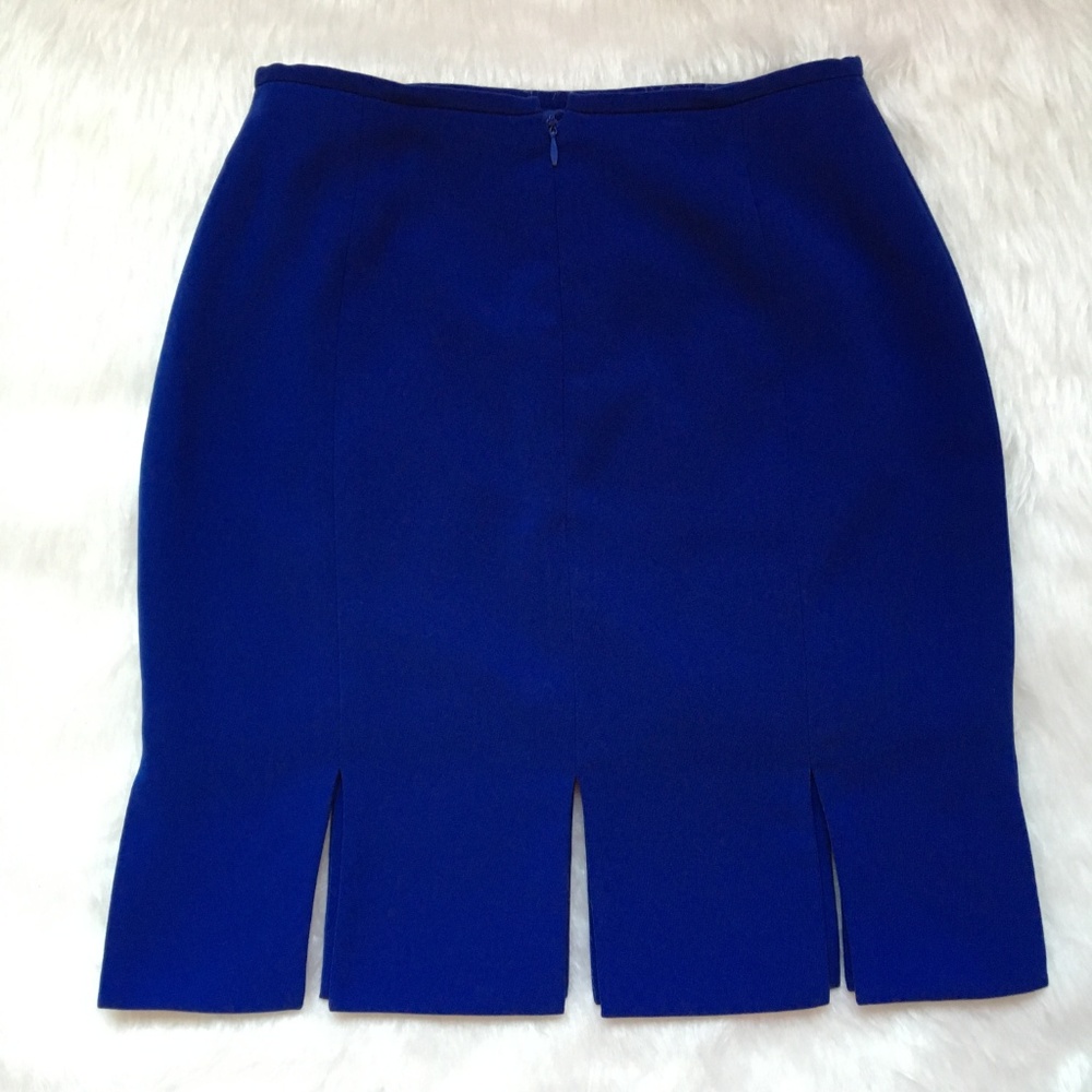 🎉HP🎉Liz Claiborne Blue Pencil Skirt Size 2P - Picture 3 of 9